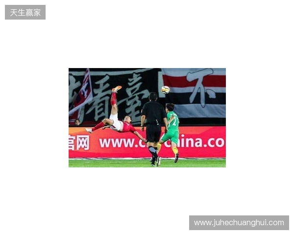 凌空落叶斩！热议杜月徵世界波：比帕瓦尔那球还漂亮！杜德里格斯