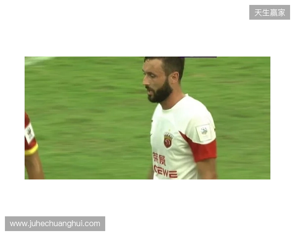 半场-蓉城暂0-0海港 颜骏凌屡次救险海港1射门0射正 半场-蓉城暂0-0海港 颜骏凌屡次救险海港1射门0射正
